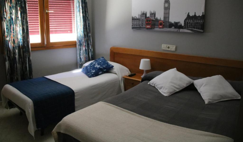 Hostal Burgales Milagro Kültér fotó